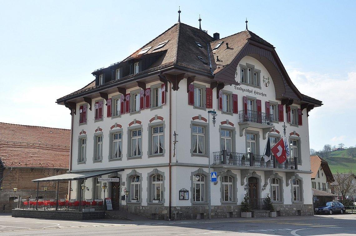 Hotel Hirschen Plaffeien Eksteriør billede